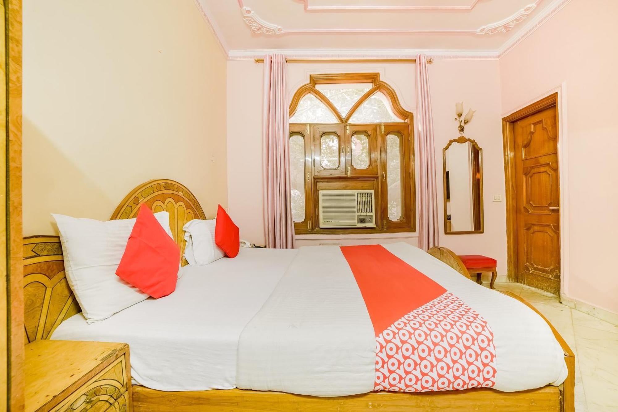 Super Hotel O Blue Sapphire Delhi New Delhi Buitenkant foto