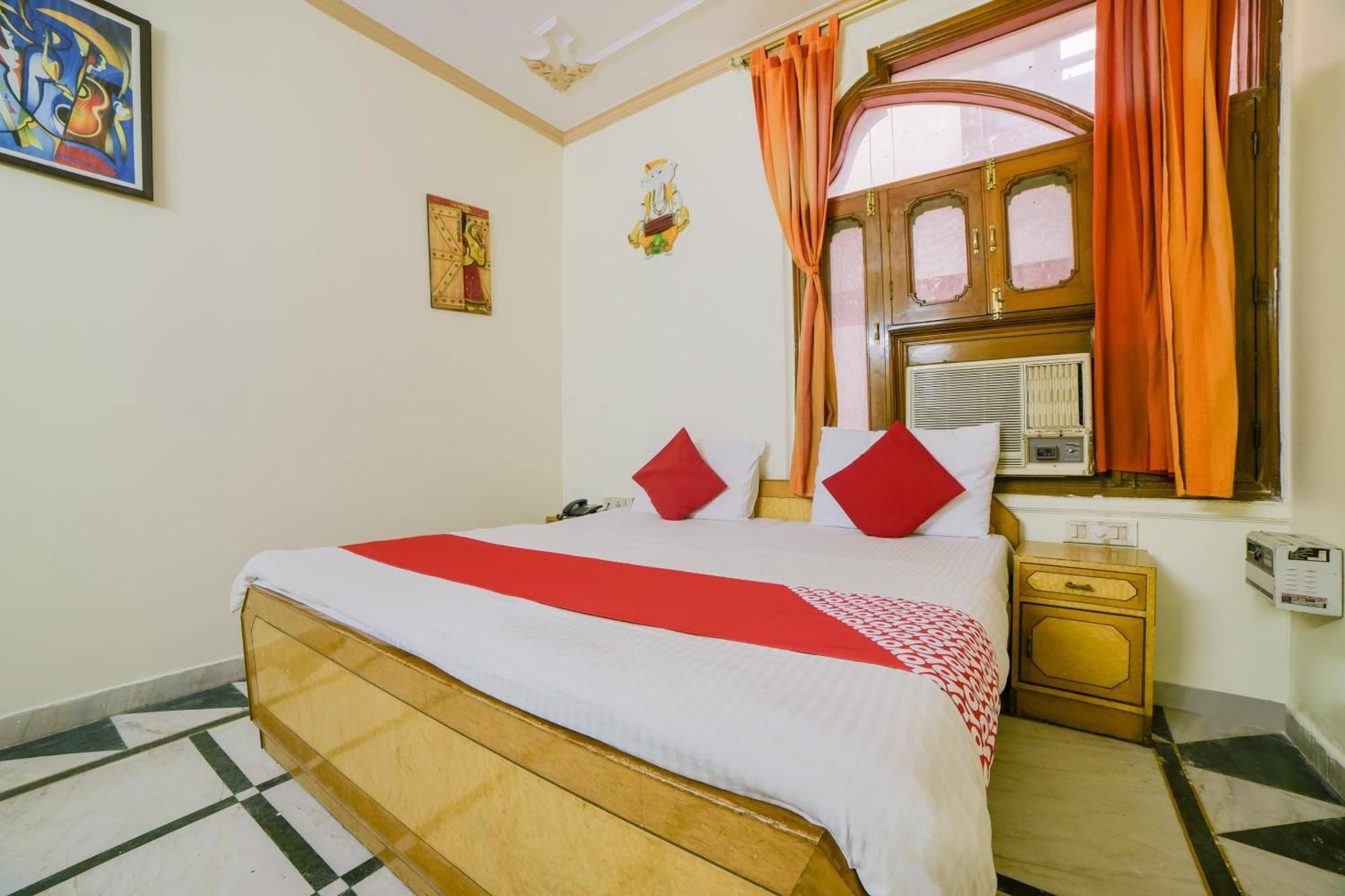 Super Hotel O Blue Sapphire Delhi New Delhi Buitenkant foto