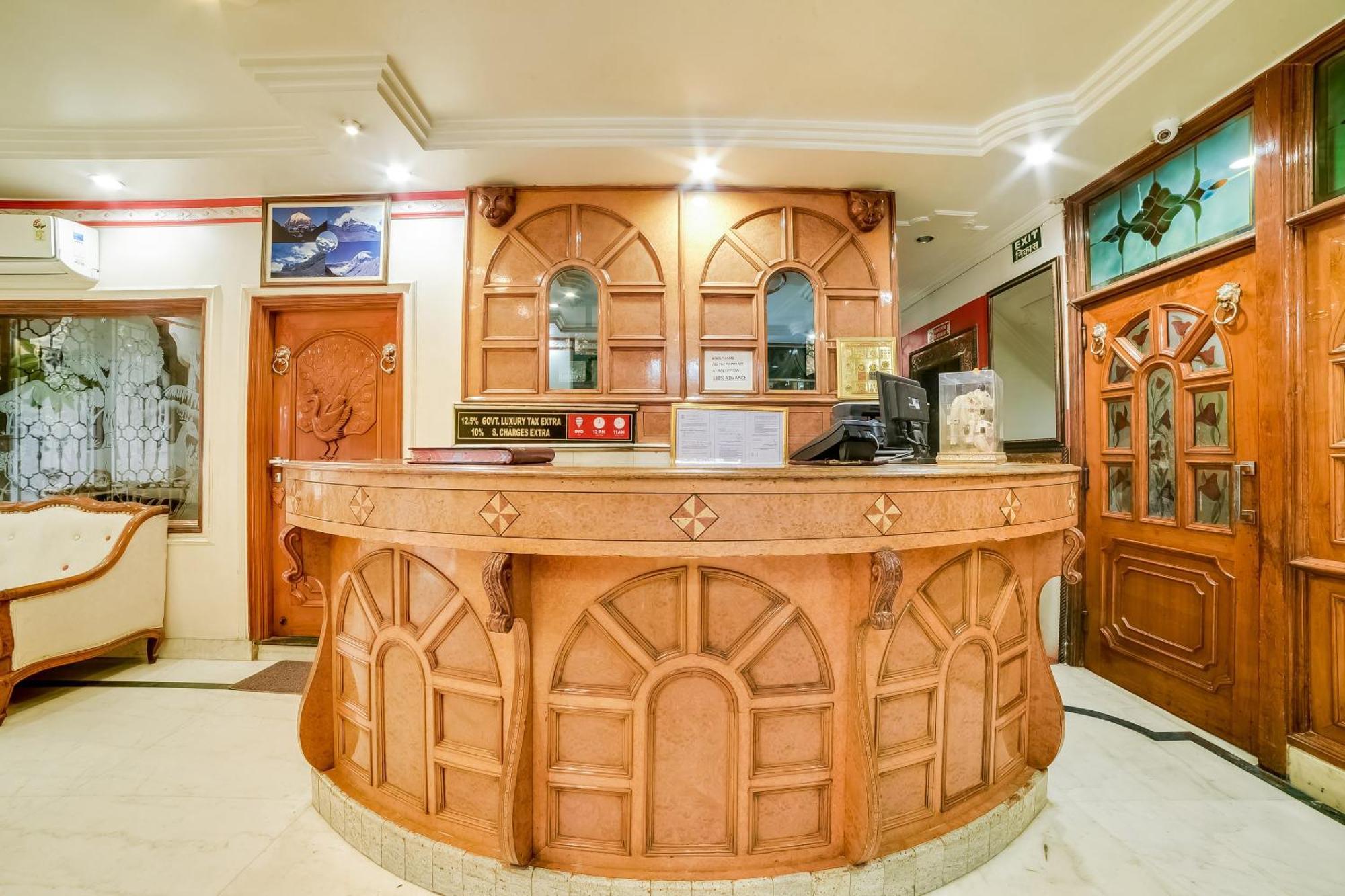 Super Hotel O Blue Sapphire Delhi New Delhi Buitenkant foto